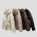 Amara | Wattierte Kapuzenjacke mit Gürtel