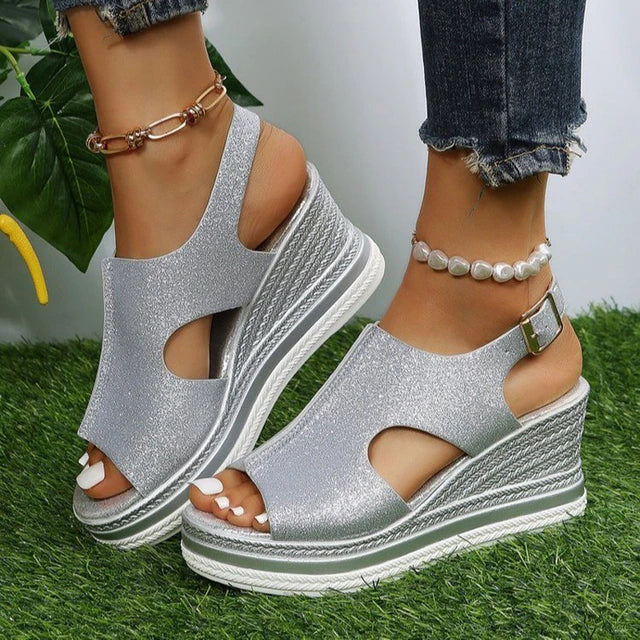 Maeve | Sandalias de cuña relajadas para el verano