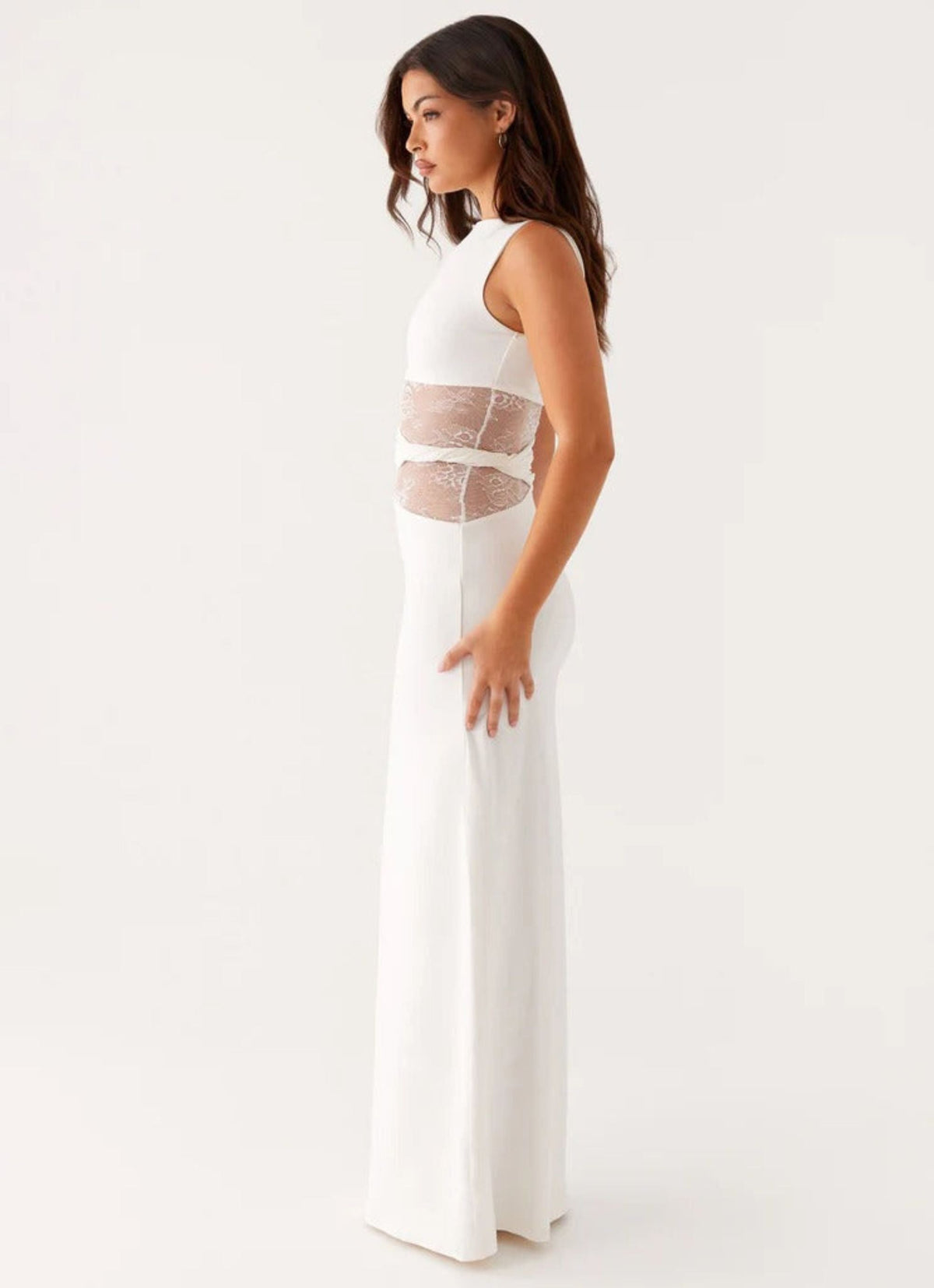 Evelyn | Abendkleid mit Spitzenausschnitten