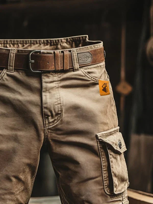Leo | Shorts cargo retro con muchos bolsillos