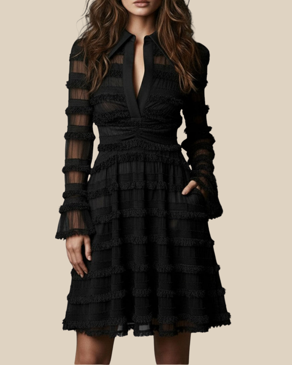 Inés | Vestido negro con inserciones transparentes