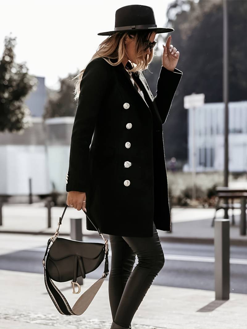 Winterjas Dames met een Knoopsluiting en Zachte Pluchen Afwerking