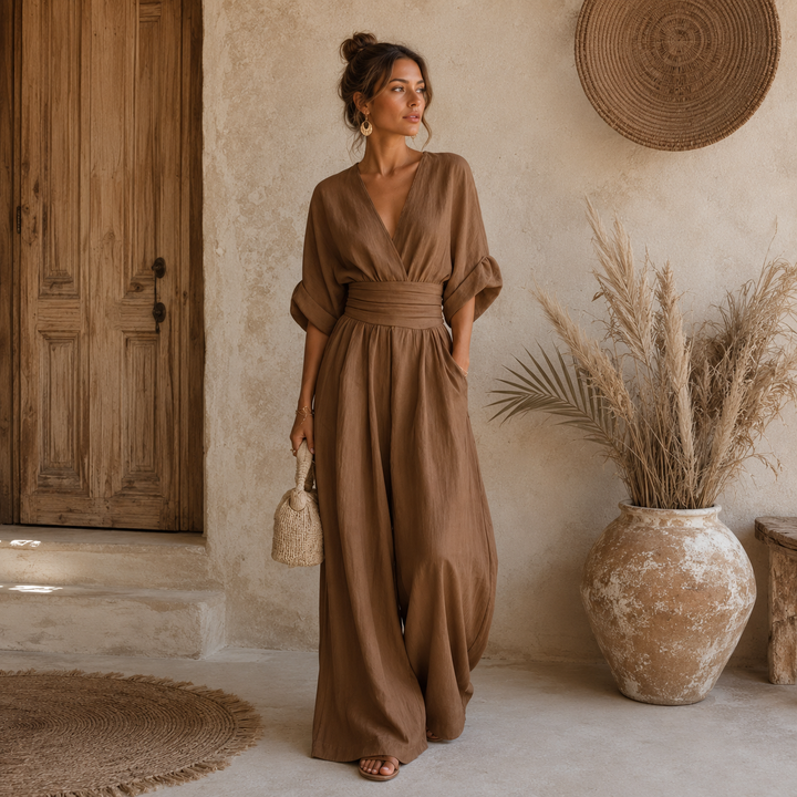 Daniela | Elegante mono con escote en V y pierna ancha