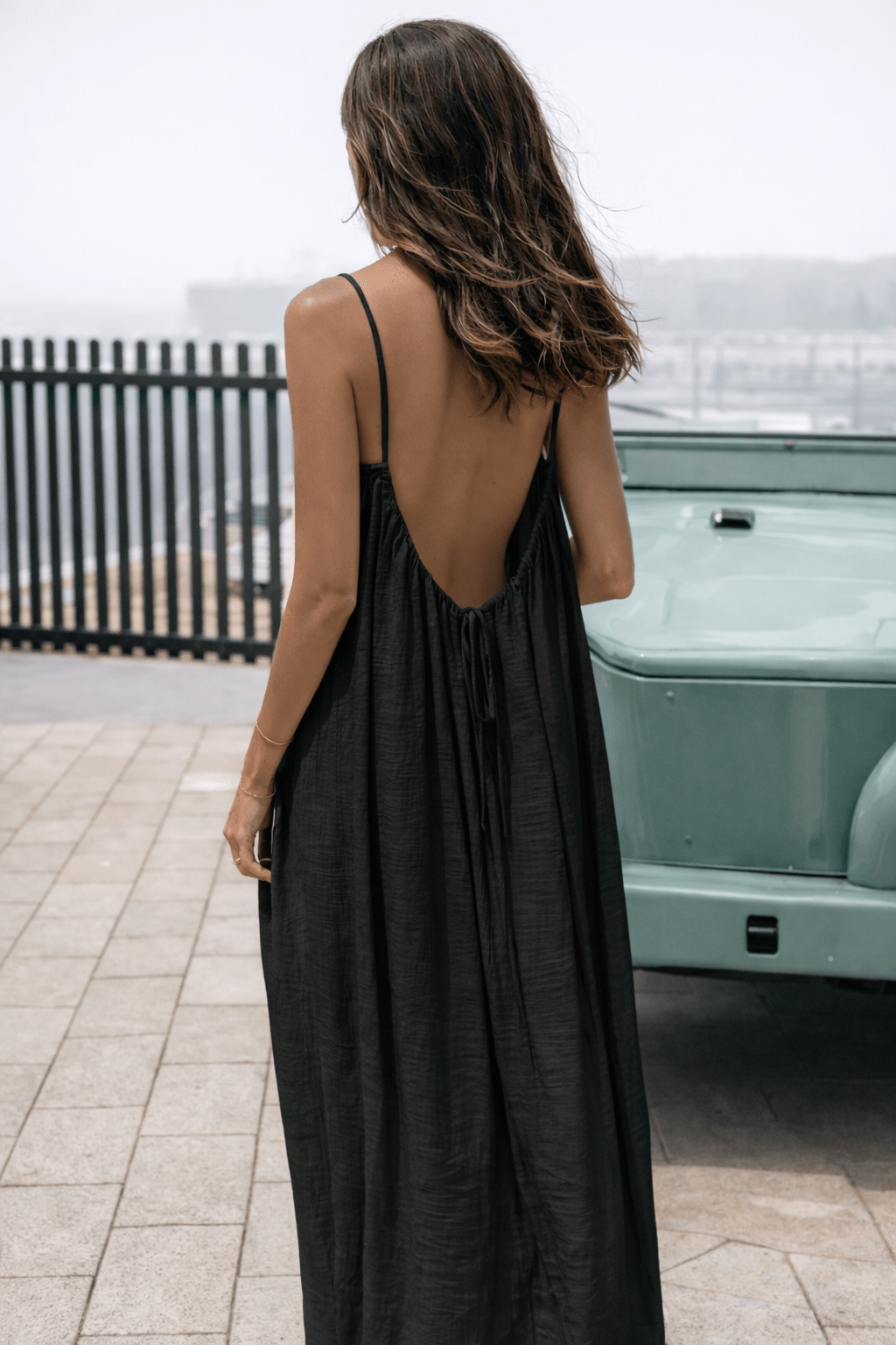 Luna | Vestido maxi con espalda descubierta