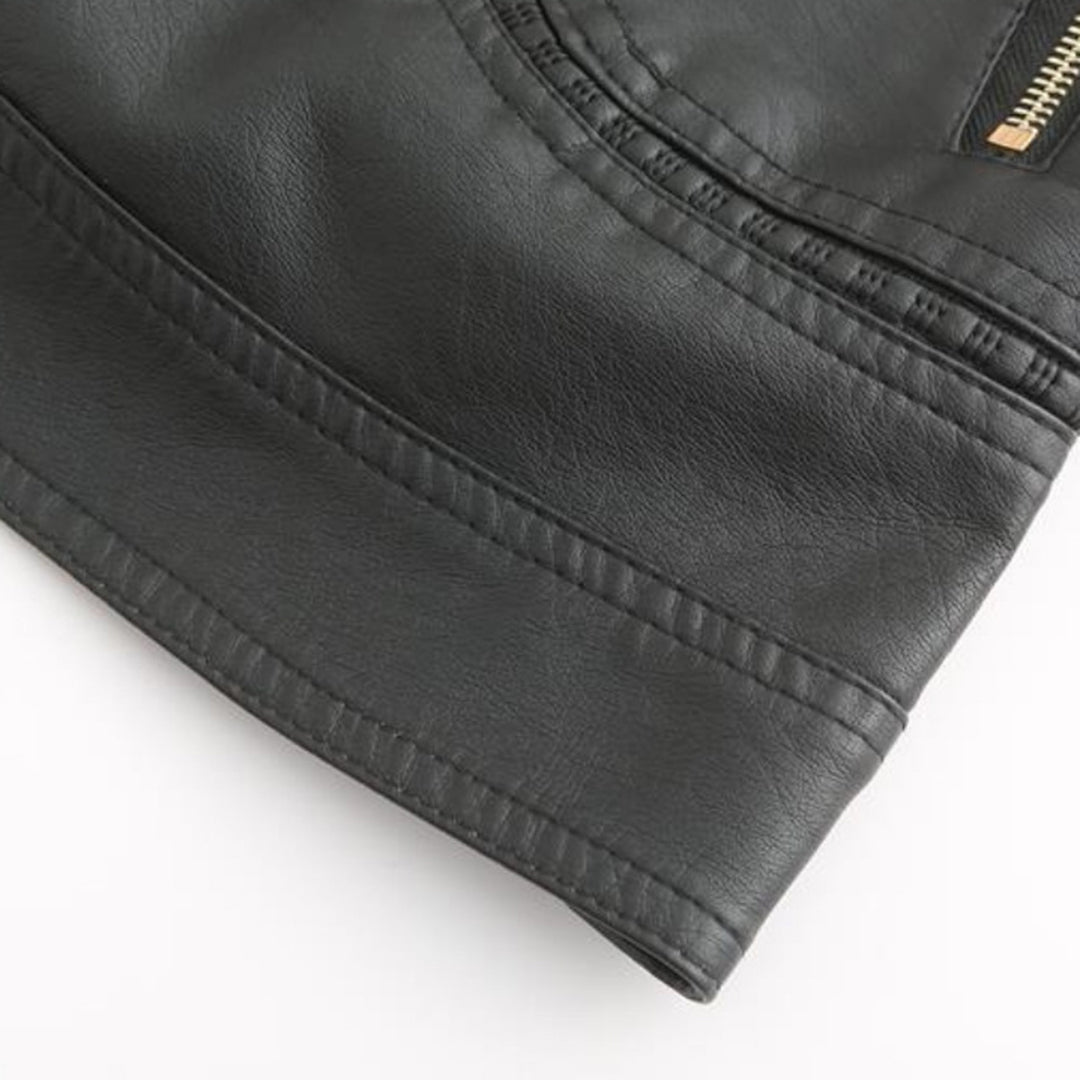 Tussenjas Dames van Leer met een Opstaande Kraag en Slanke Snit