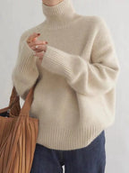 Lidia | Jersey de cuello alto en punto suave