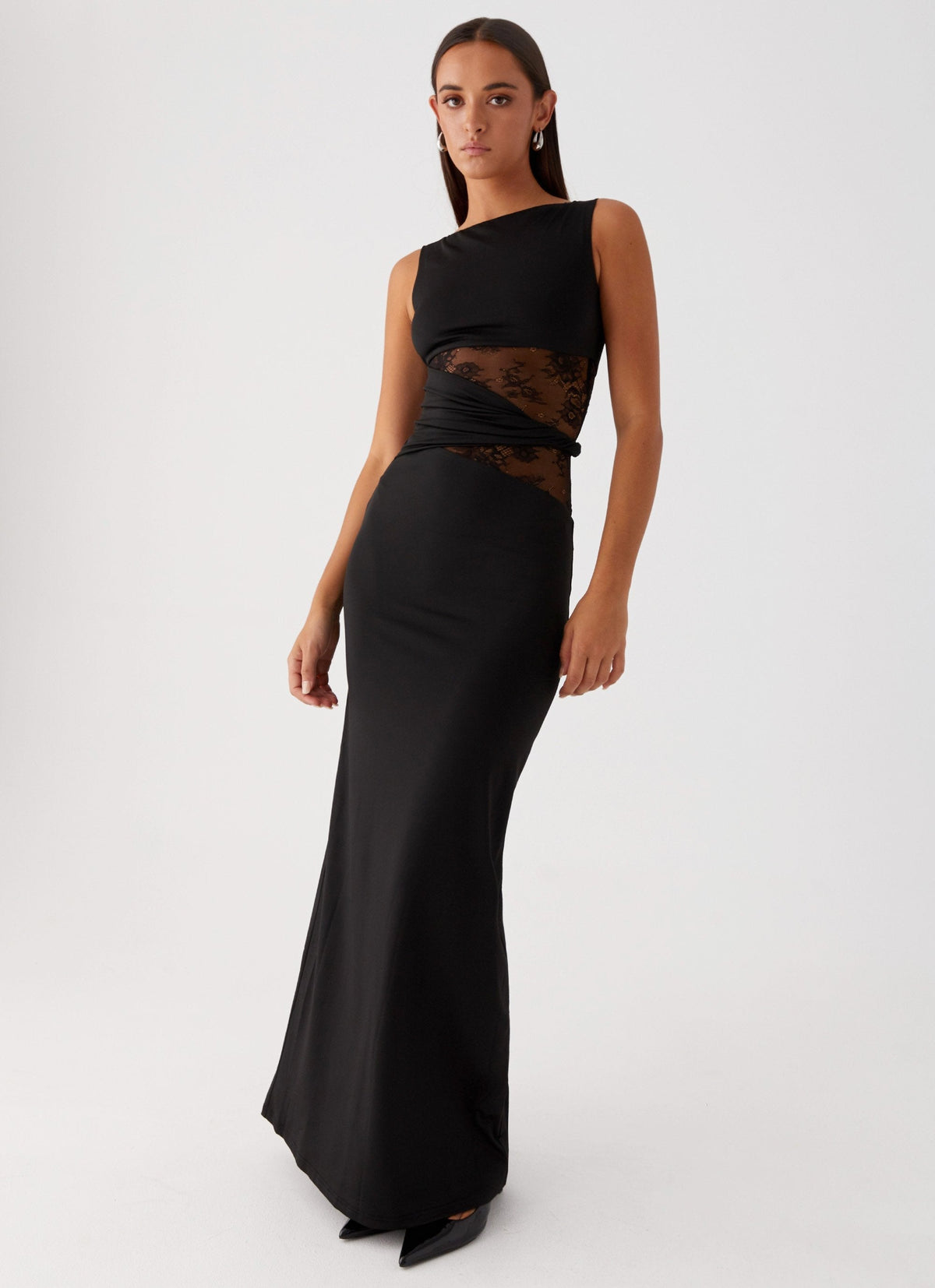 Evelyn | Abendkleid mit Spitzenausschnitten