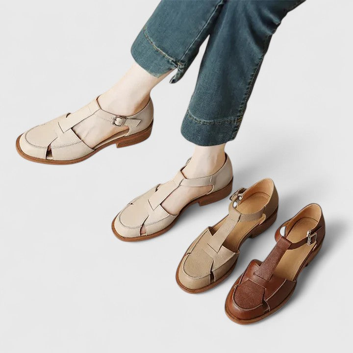 Olatz | Sandalias cerradas con tira en T