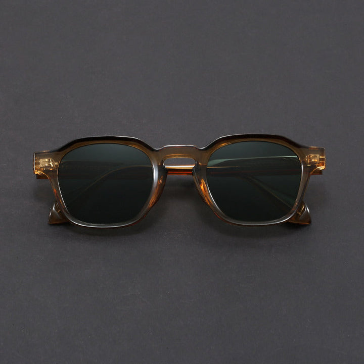 Tara | Gafas de sol vintage con montura gruesa