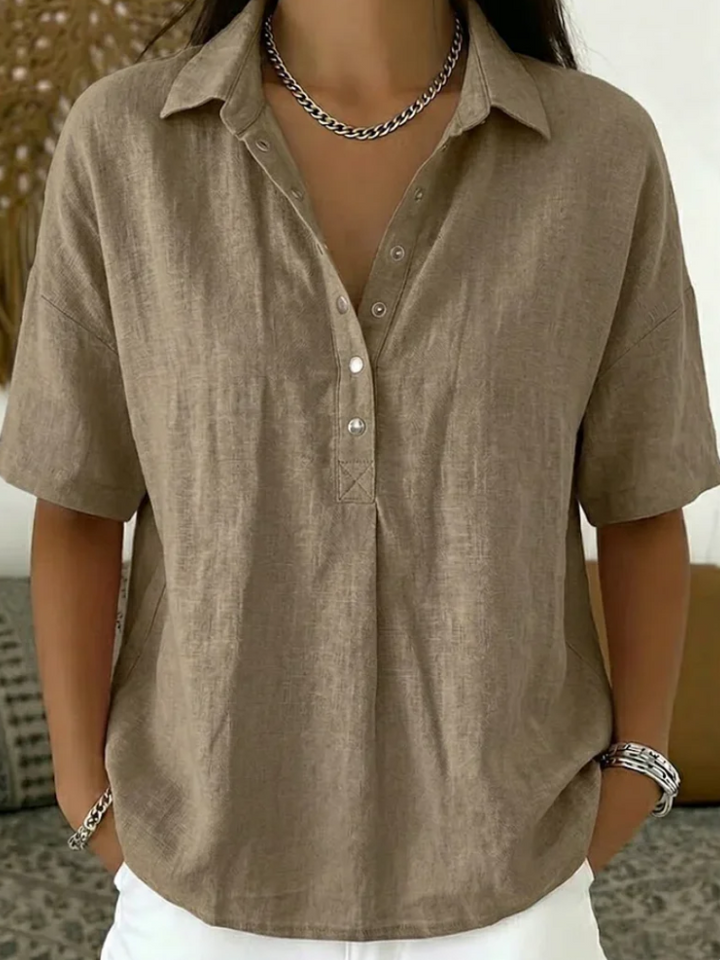 Tessa | Blusa camisera con cuello y detalle de botones ( 1+1 GRATIS )