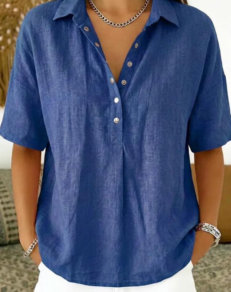 Tessa | Blusa camisera con cuello y detalle de botones ( 1+1 GRATIS )