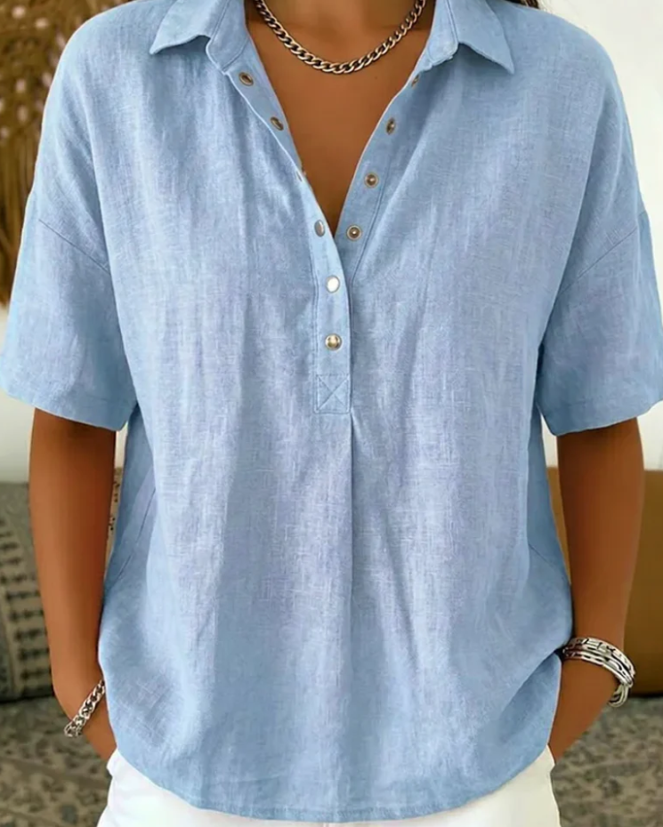 Tessa | Blusa camisera con cuello y detalle de botones ( 1+1 GRATIS )