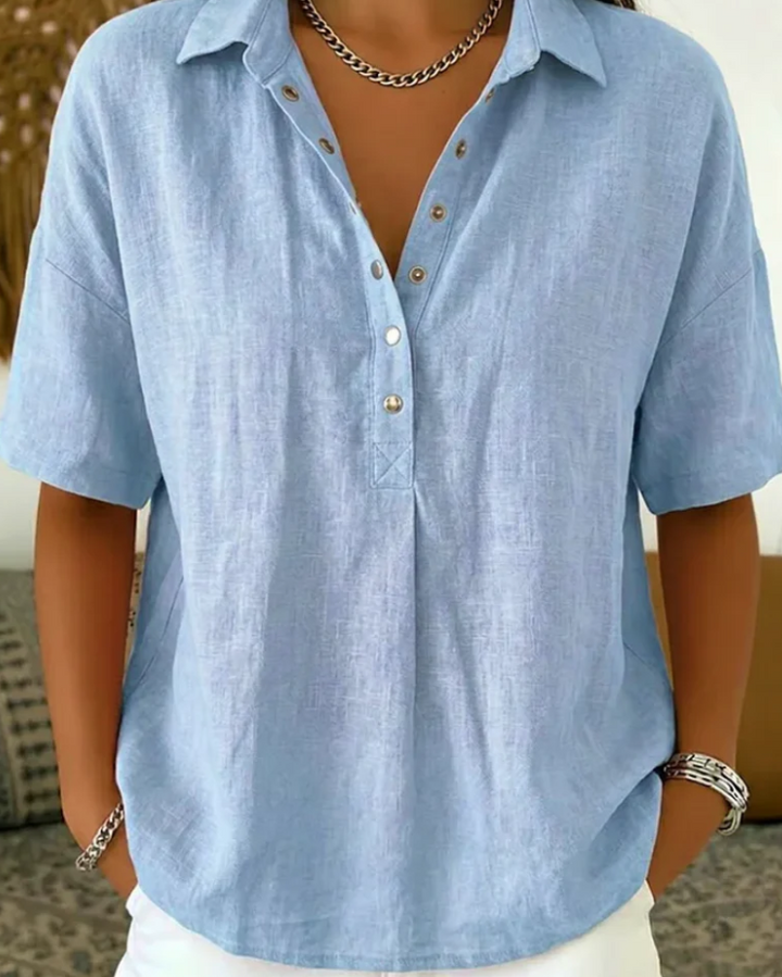 Tessa | Blusa camisera con cuello y detalle de botones ( 1+1 GRATIS )