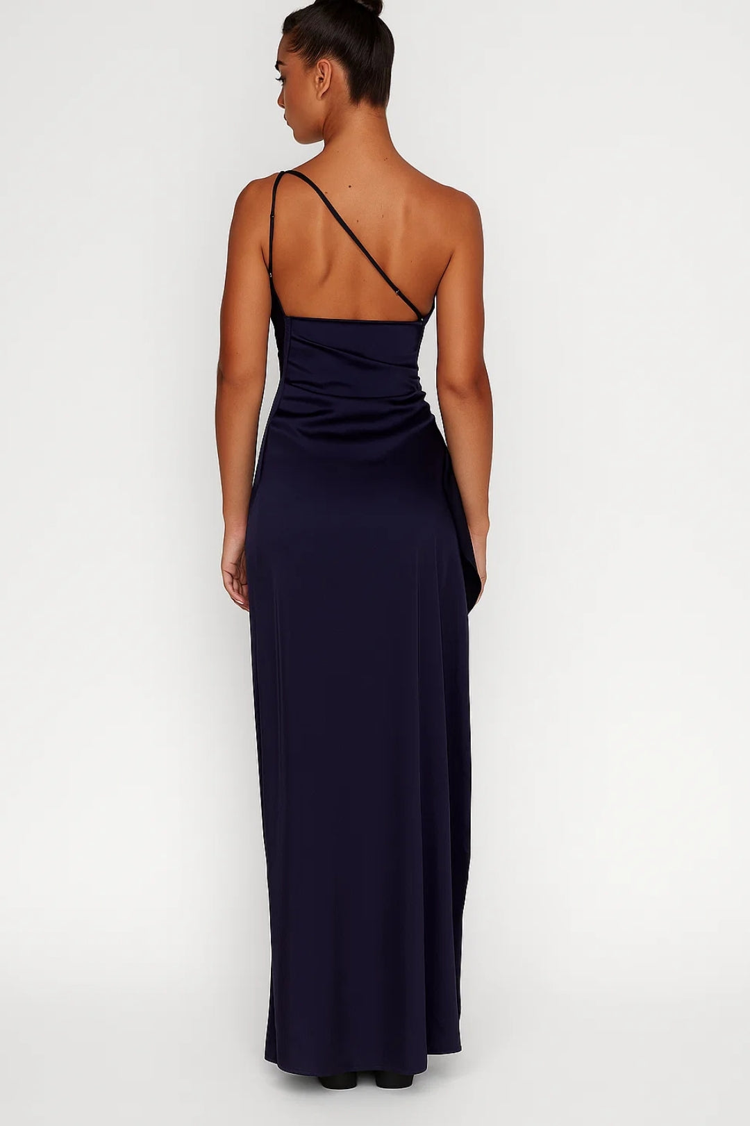 Valentina | Vestido maxi con abertura alta