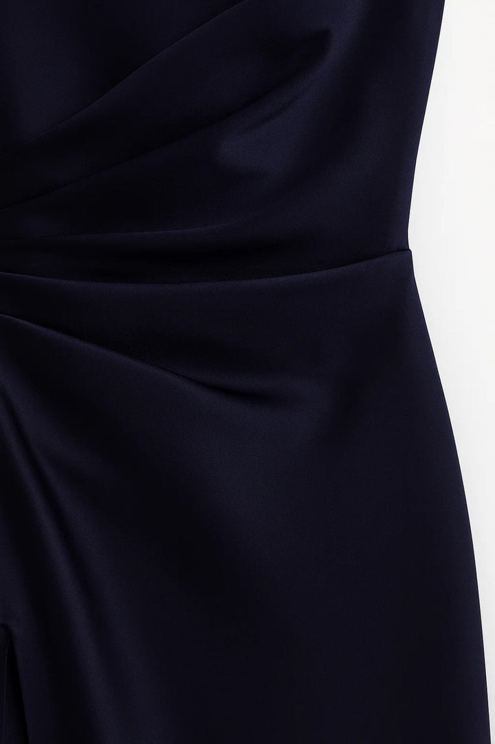 Valentina | Vestido maxi con abertura alta