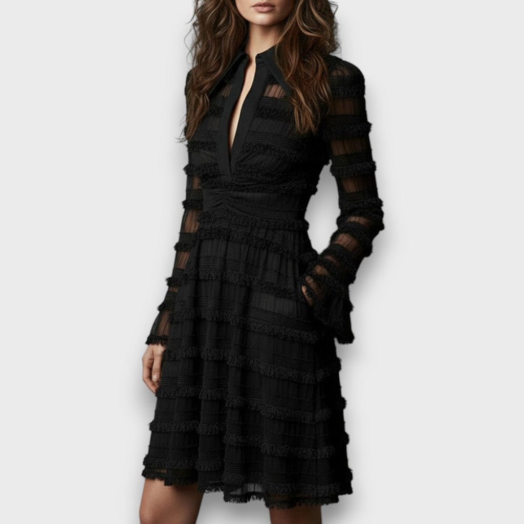 Inés | Vestido negro con inserciones transparentes