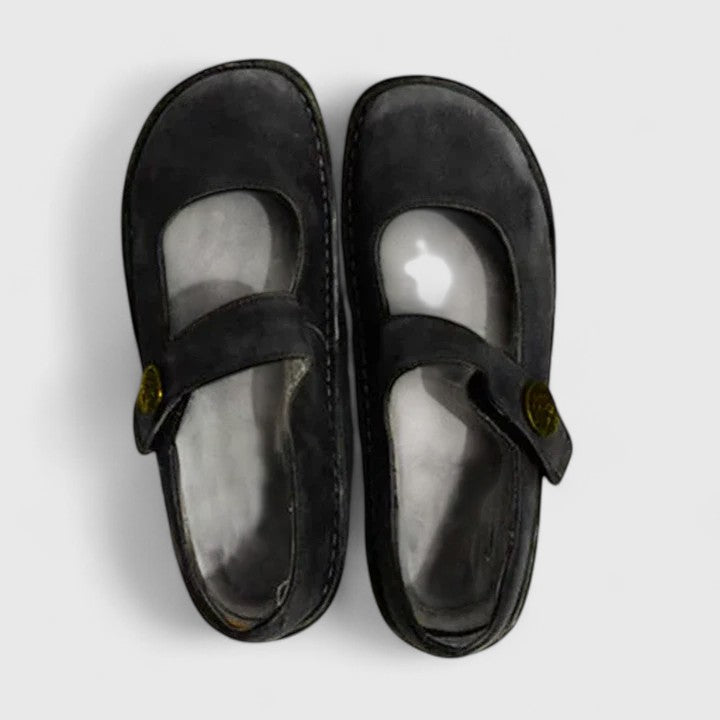 Iria | Zapatos de piel con tira y punta redonda