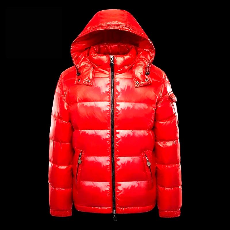 Tomasa | Abrigo de invierno brillante con capucha
