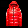 Tomasa | Abrigo de invierno brillante con capucha