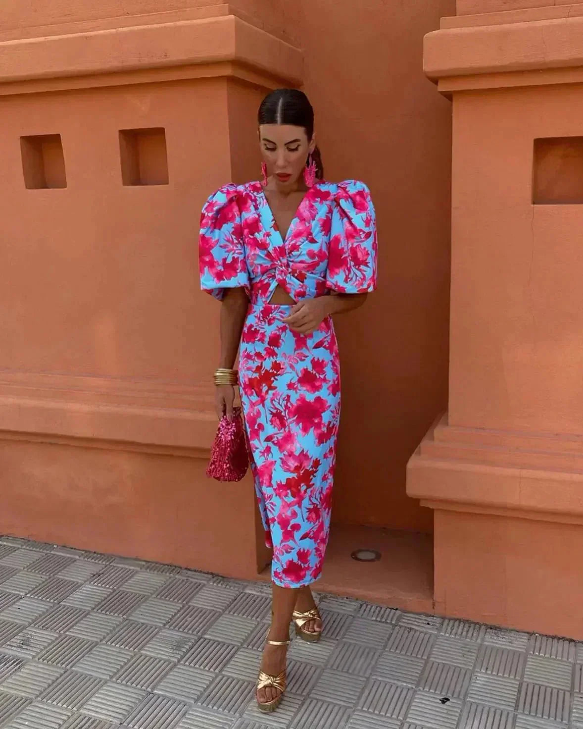 Simona | Vestido midi con mangas abullonadas